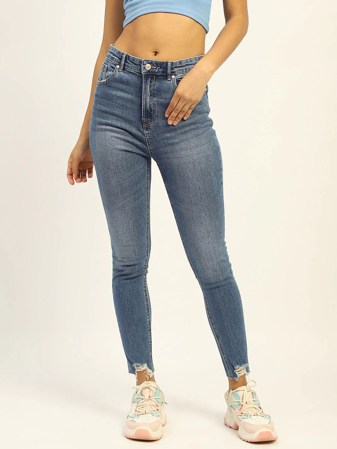 Madame Skinny Fit Raw Hem Cotton Light Blue Denim - Image 4