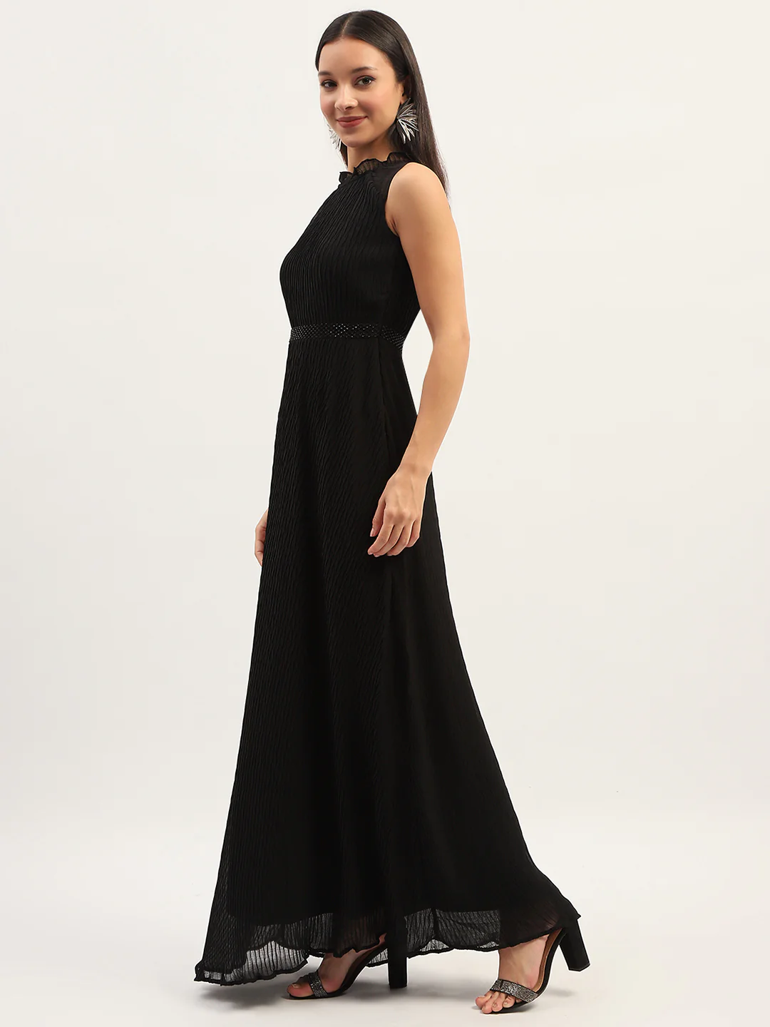 Madame Fit And Flare Black Maxi Dress - Image 5