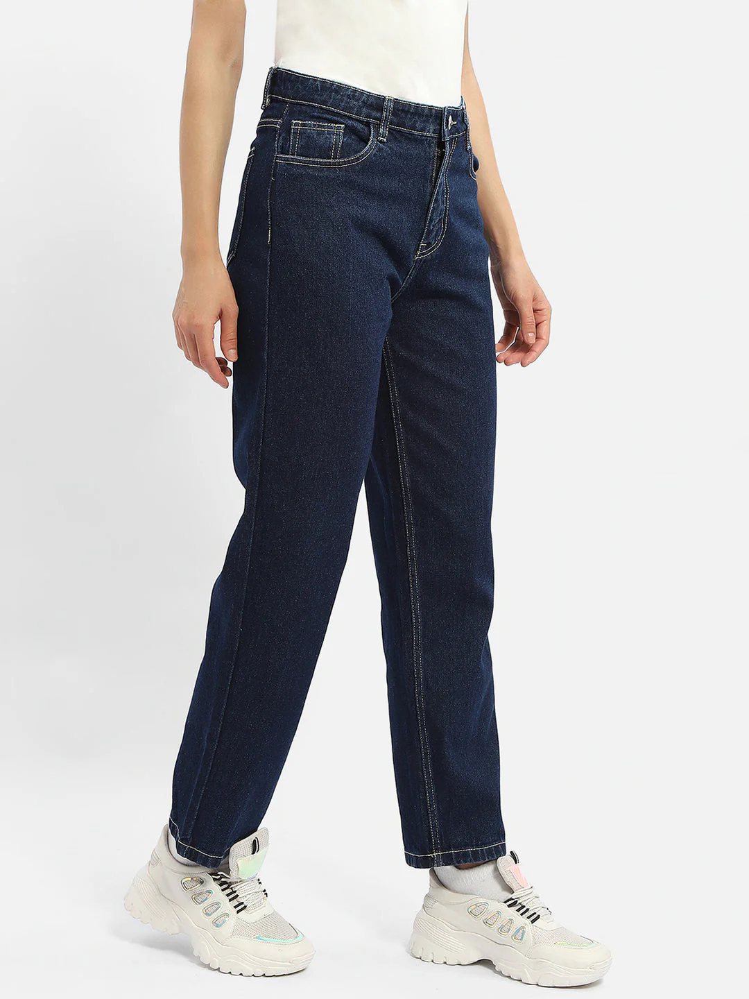 Madame Solid Blue Straight Jeans - Image 3