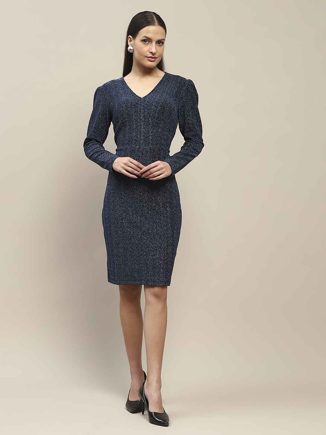 Madame Overlapping Detailed Navy Blue Knitted Midi Dress - Image 3