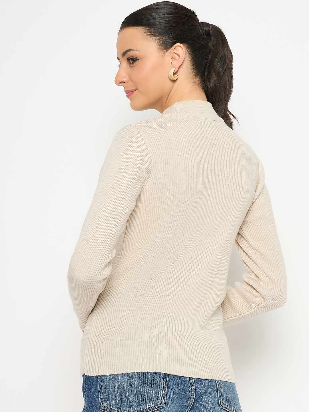 Madame Mock Neck Beige Skeeve - Image 6