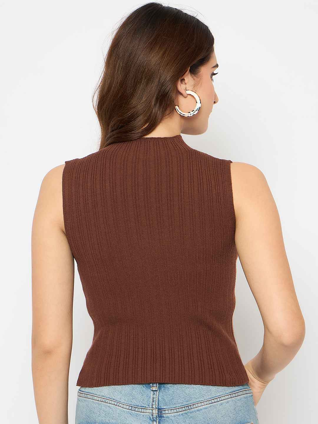 Madame Mock Neck Brown Sleeveless Sweater - Image 6