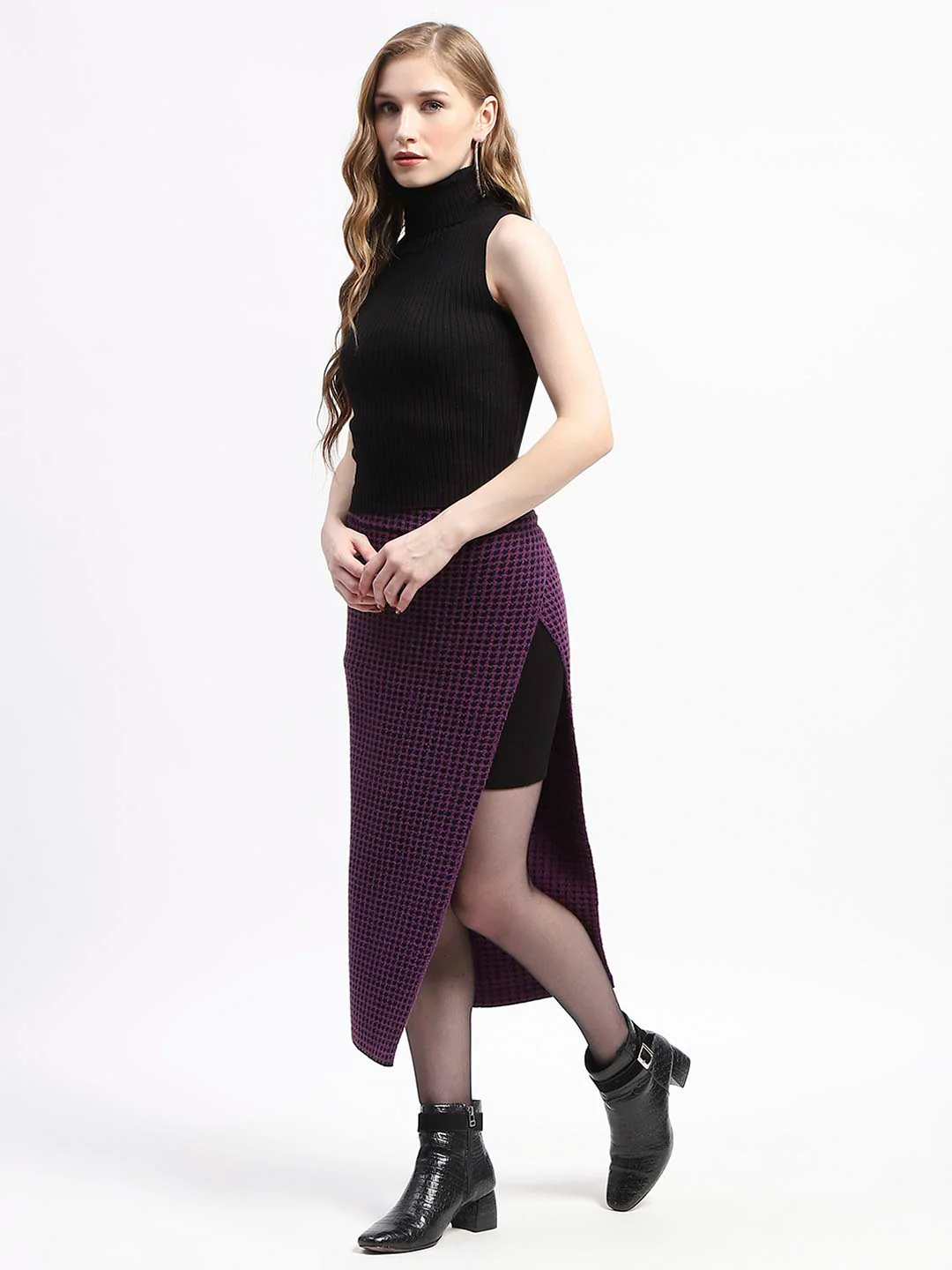 Madame Black Striped Double-Breasted Co-ord Set - Image 5