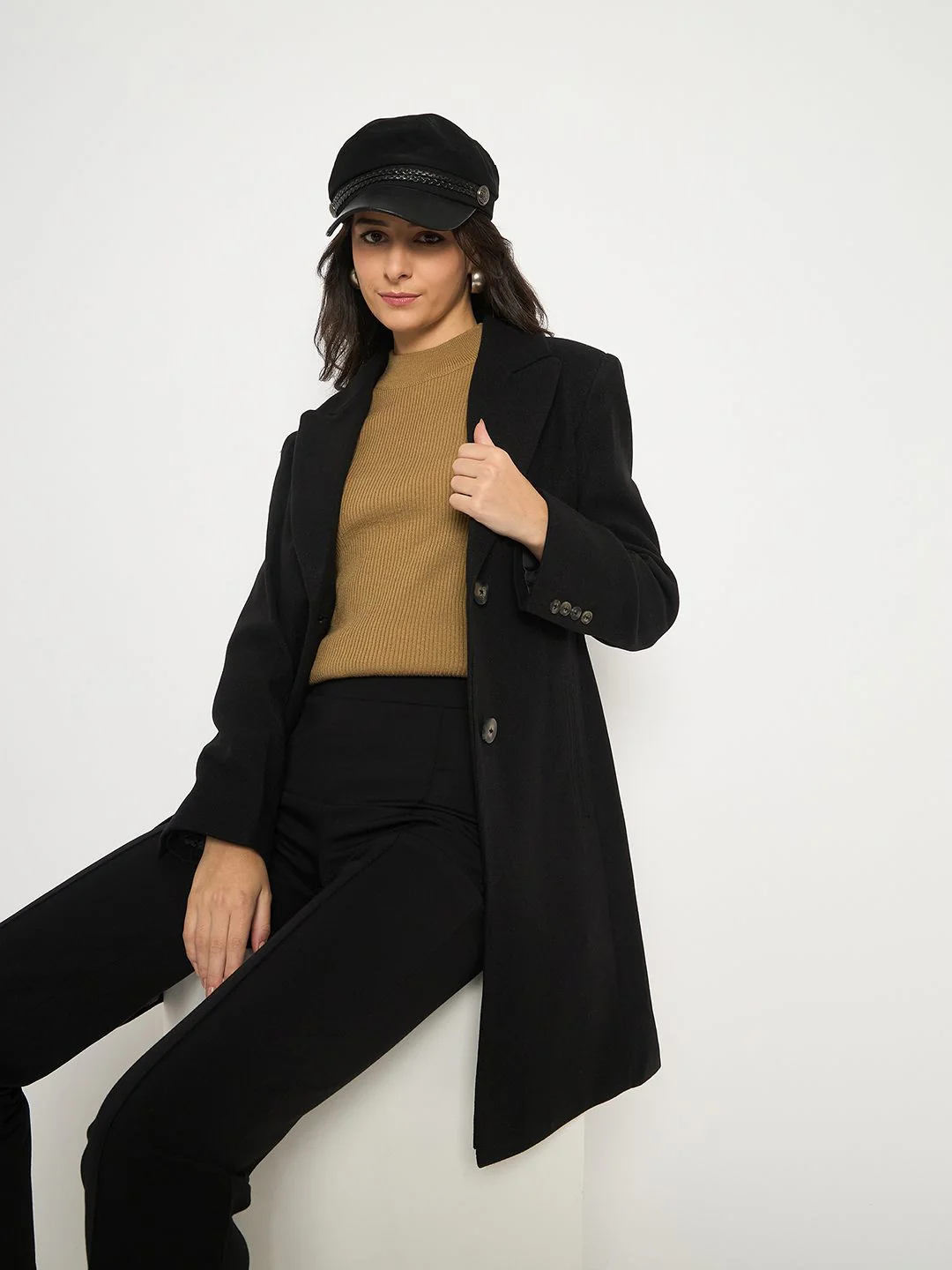 Madame Mélange Lapel Notched Front Pocketed Black Long Coat - Image 2