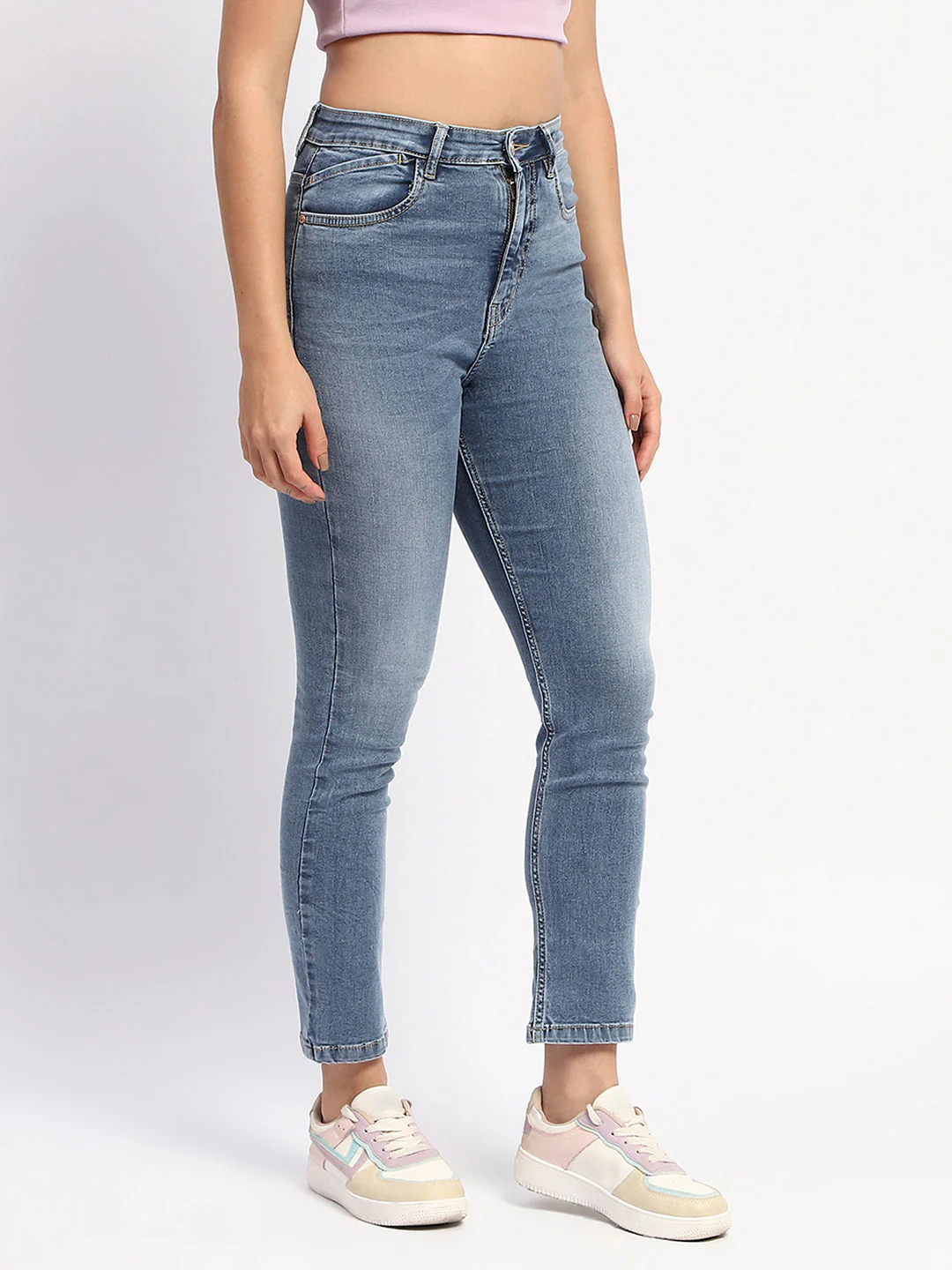 Madame Straight Fit Light Blue Denim - Image 3
