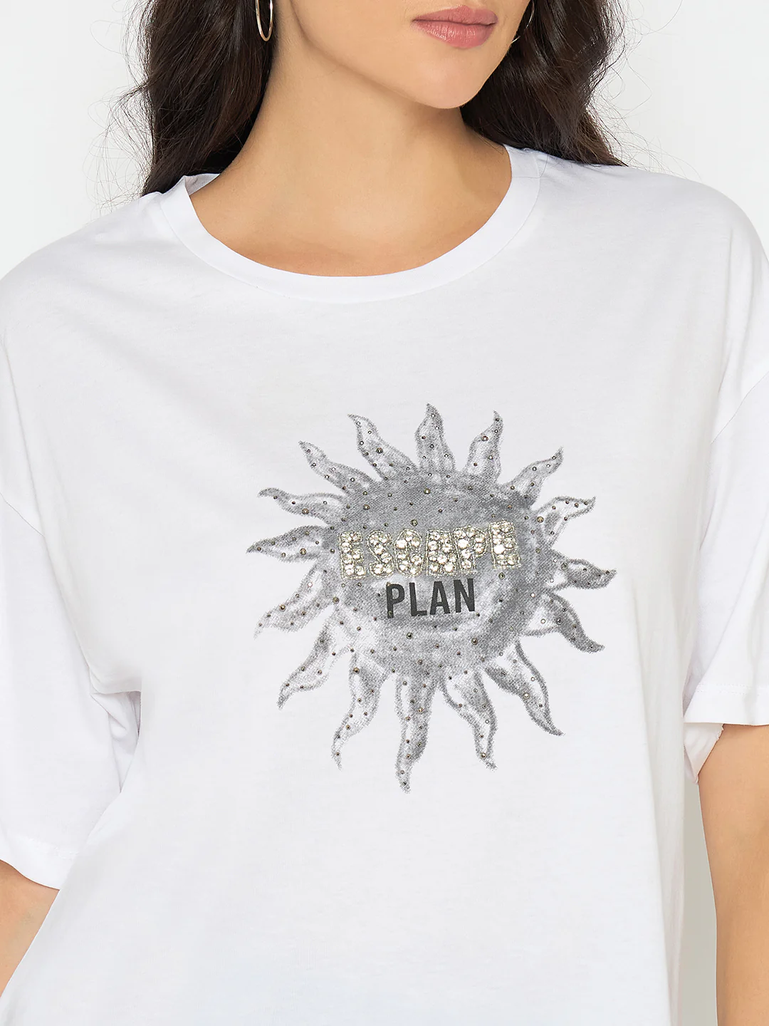 Madame Graphic Print White Cotton T-shirt - Image 7