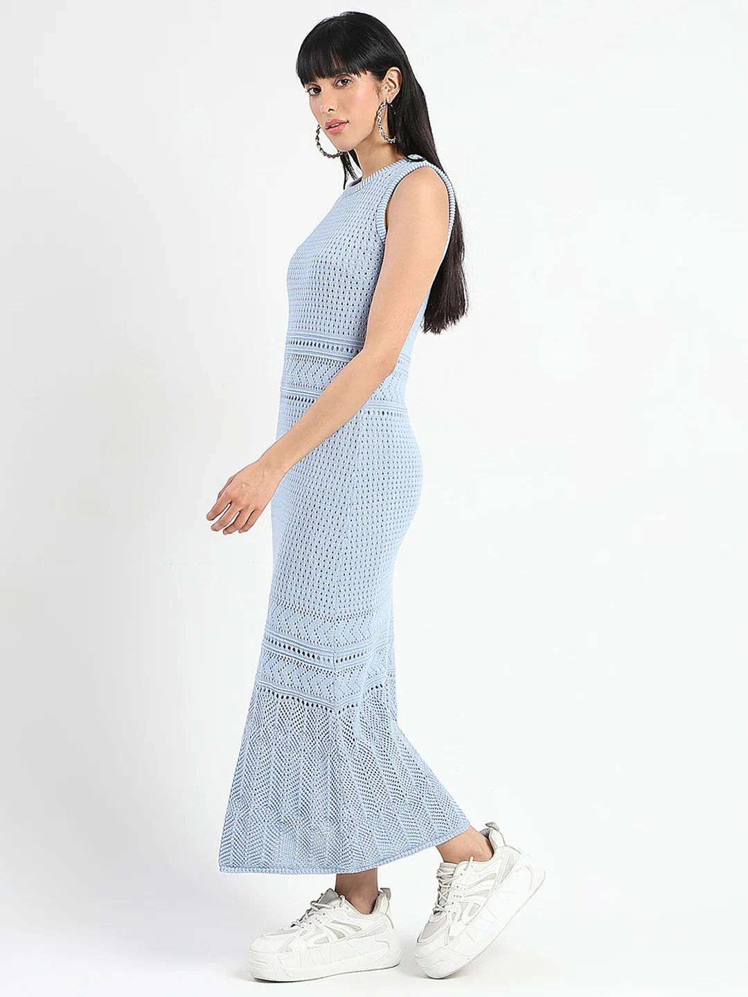 Madame Textured Panels Geometric Hem Sky Blue Maxi Dress - Image 5