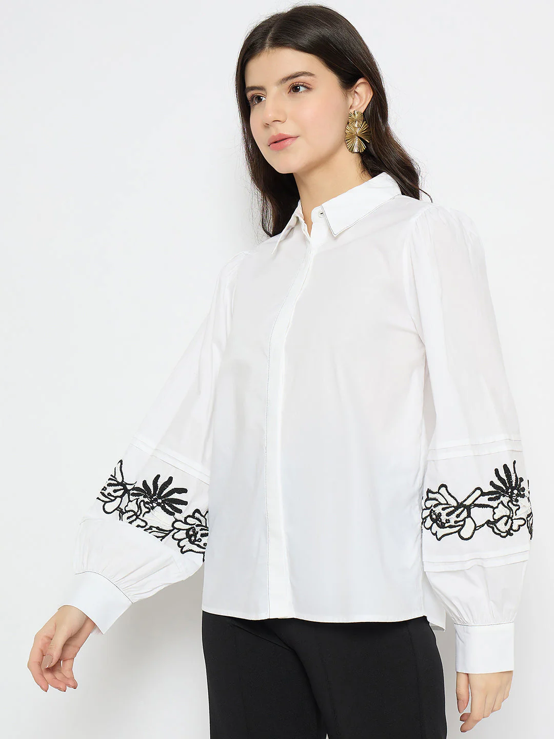 Madame Dori Embroidered White Shirt - Image 5
