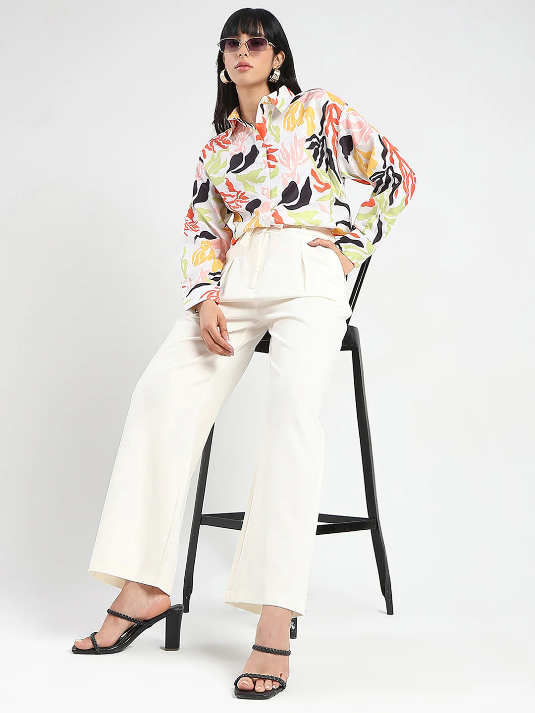 Madame Abstract Print Buttoned Off White Linen Shirt - Image 2