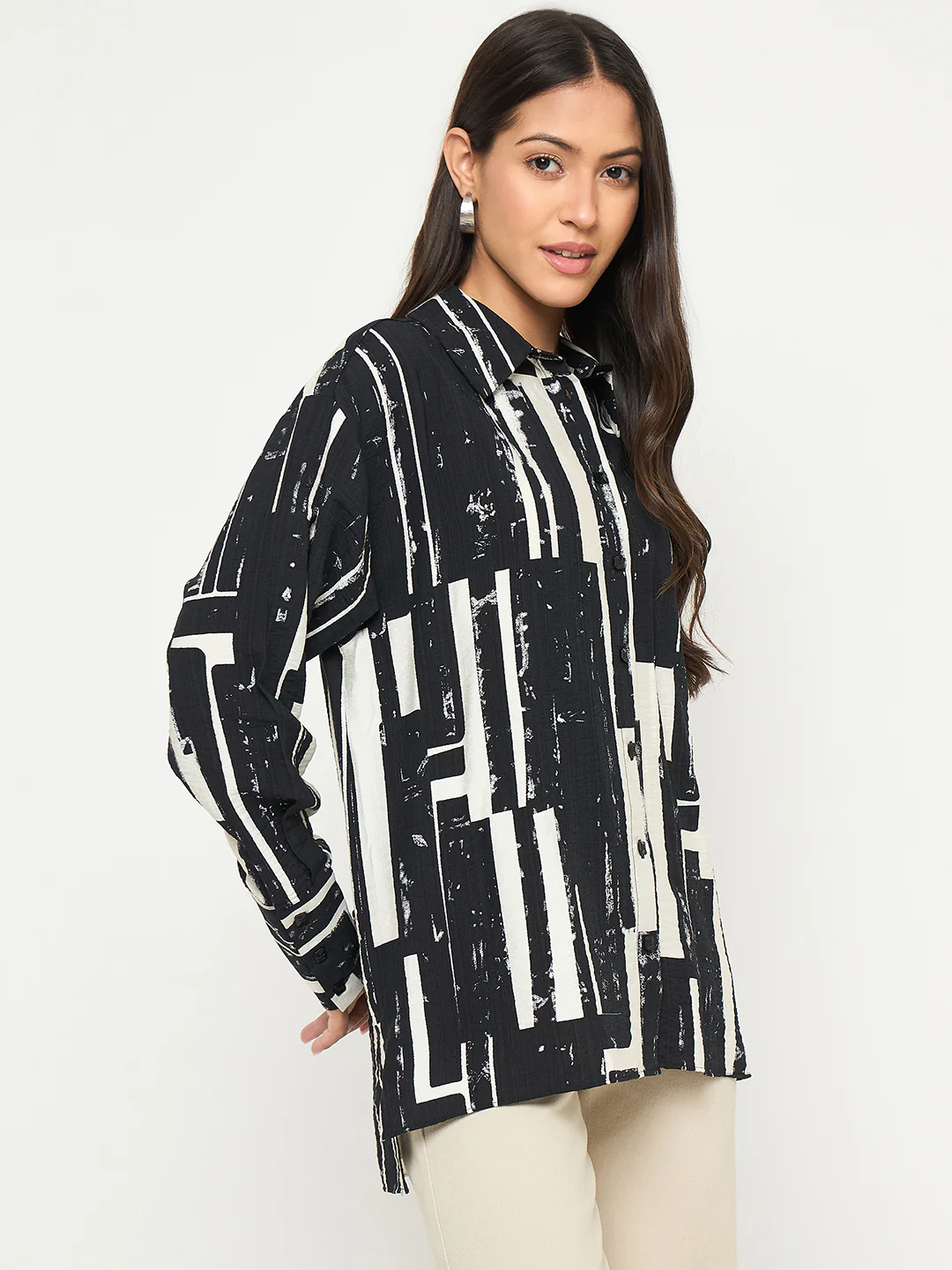Madame All Over Print Black Cotton Blend Full Shirt - Image 4