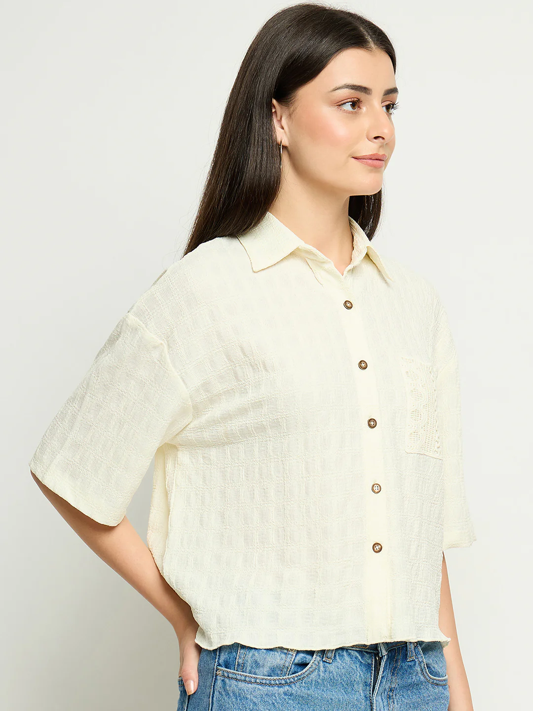 Madame Textured Pocketed Off White Shirt - Image 4