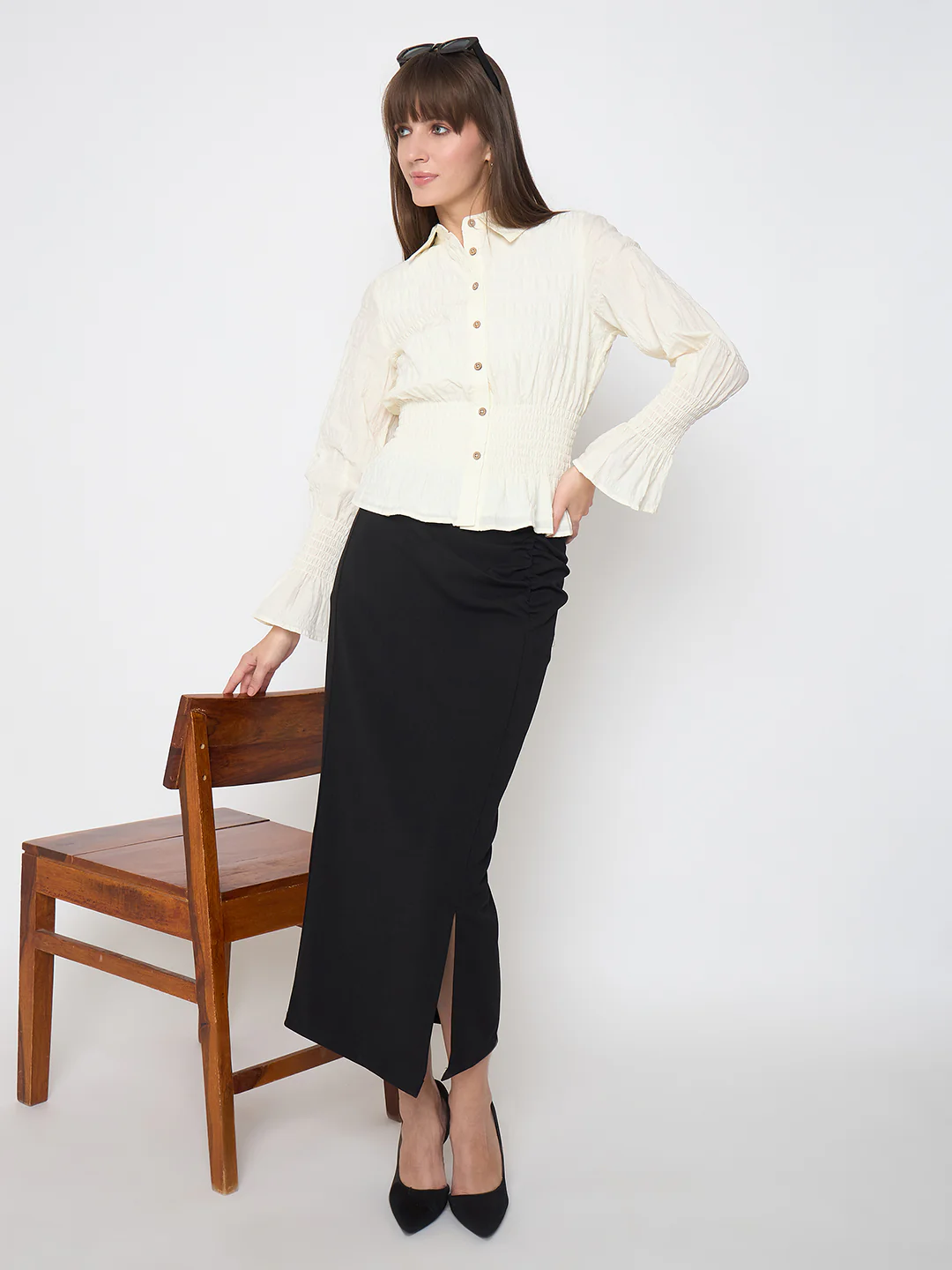 Madame Ruched Solid Black Pencil Skirt - Image 6