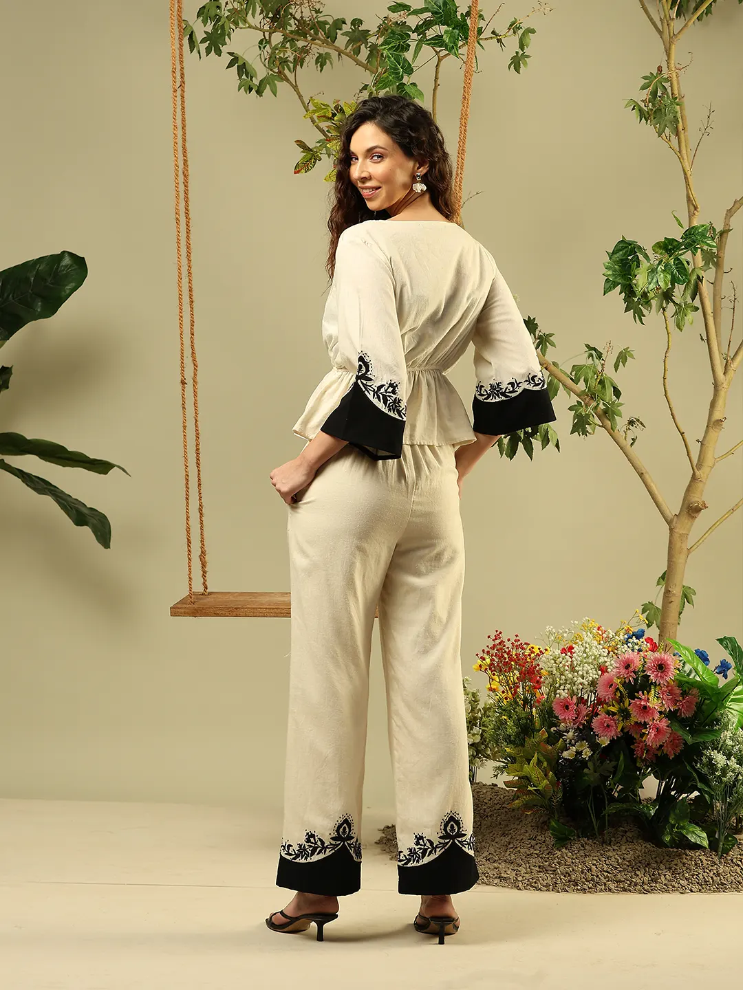 Madame Printed Viscose Blend Three Piece Off White Co-ord Set - Image 6
