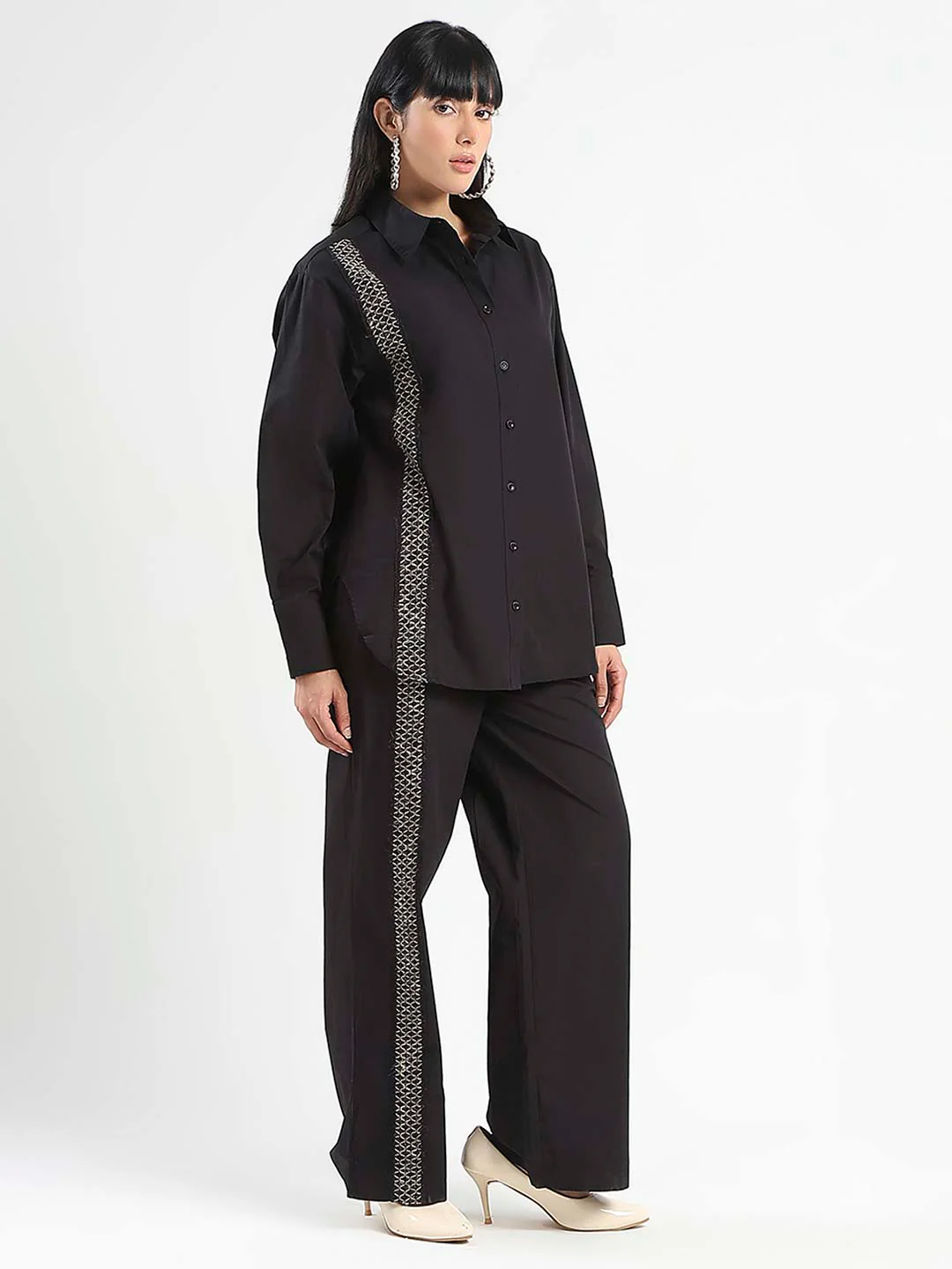Madame Textured Shirt and Bottoms Black Co-ord Set - Image 3
