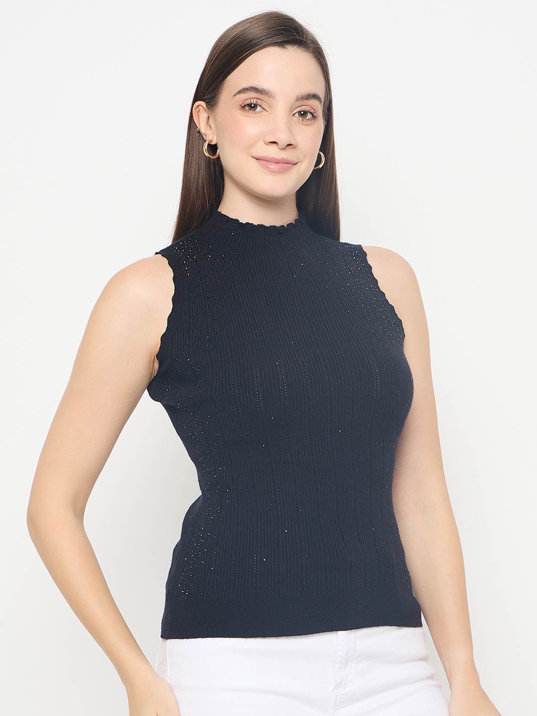Madame Metallic Fabric Black Sleeveless Sweater - Image 4