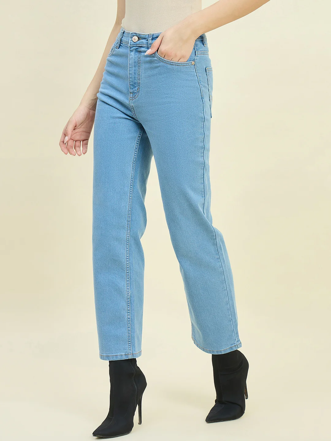Madame Light Blue Cotton Blend Jeans - Image 5