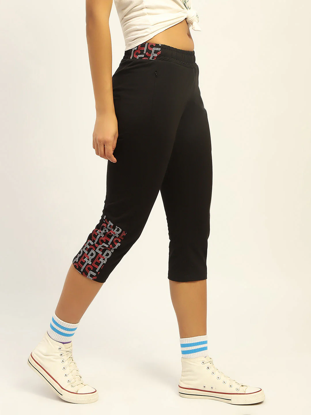 mSECRET Printed Black Cotton Blend Capri - Image 3
