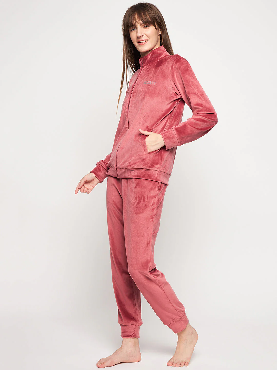 mSECRET Brick Velvet Nightsuit - Image 5